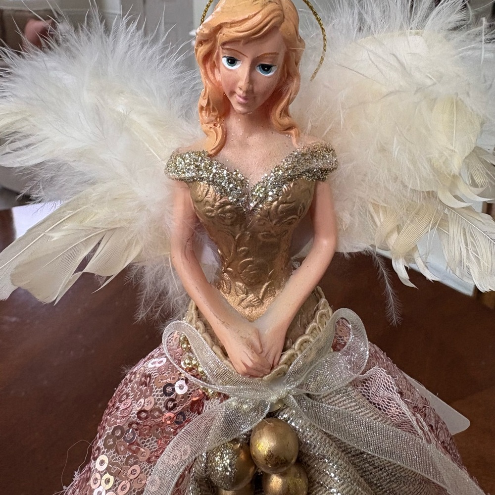 Elegant New Angel Tree Topper/Ornament with Feathers